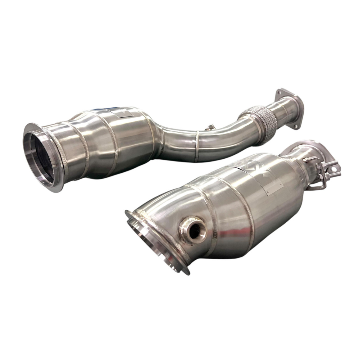 MAD_BMW_S58_Catted_Downpipes_M3_M4_G80_G82_G83_Flex_Section_3