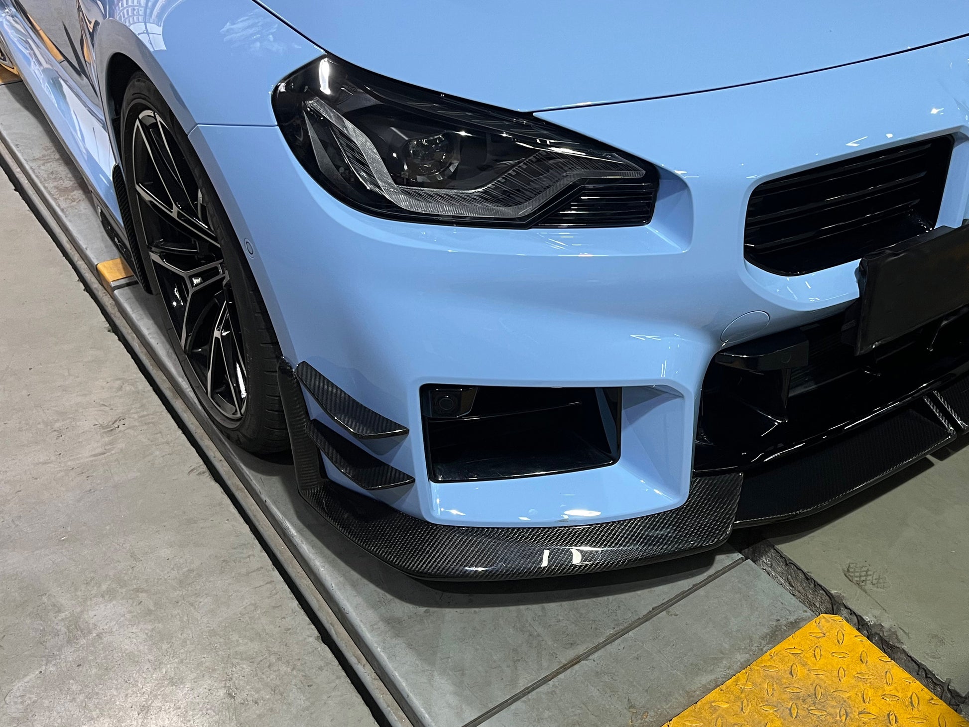BMW M2 G87 DRY CARBON FIBER FRONT WIND KNIVES-DARKTRACE DESIGN-DARKTRACE DESIGN