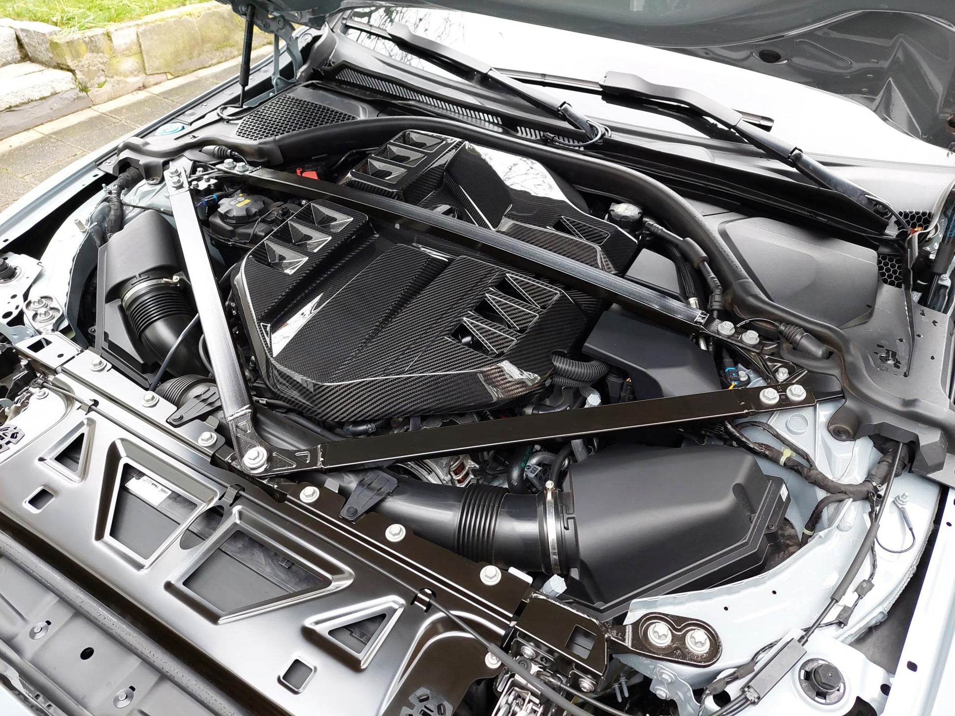 BMW M2/M3/M4 G80/G81/G82/G83/G87 EVENTURI STYLE DRY CARBON FIBER ENGINE COVER-DARKTRACE DESIGN-DARKTRACE DESIGN