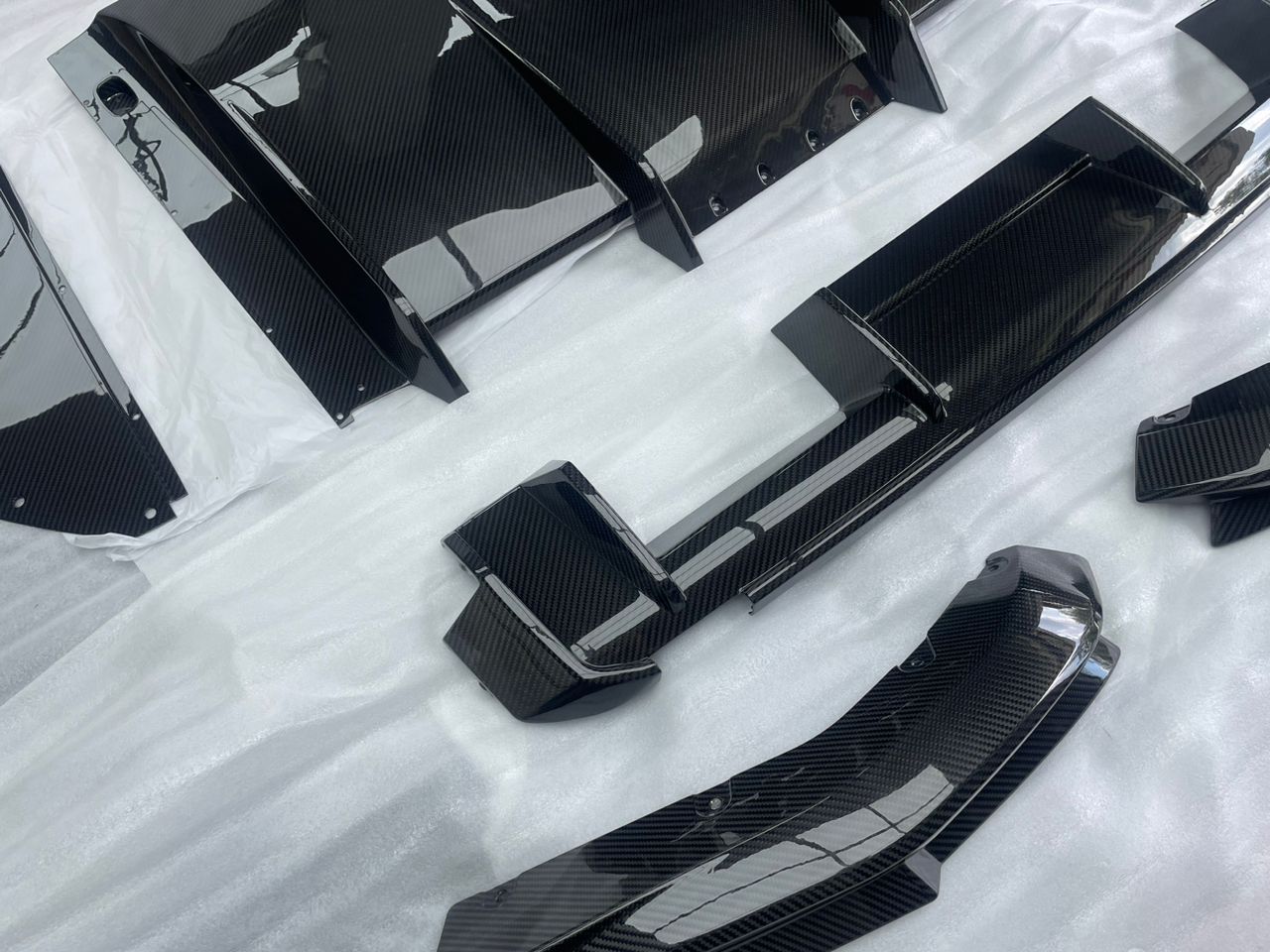 BMW M3/M4 G80/G81/G82/G83 DTD V2 STYLE DRY CARBON FIBER REAR DIFFUSER-DARKTRACE DESIGN-DARKTRACE DESIGN