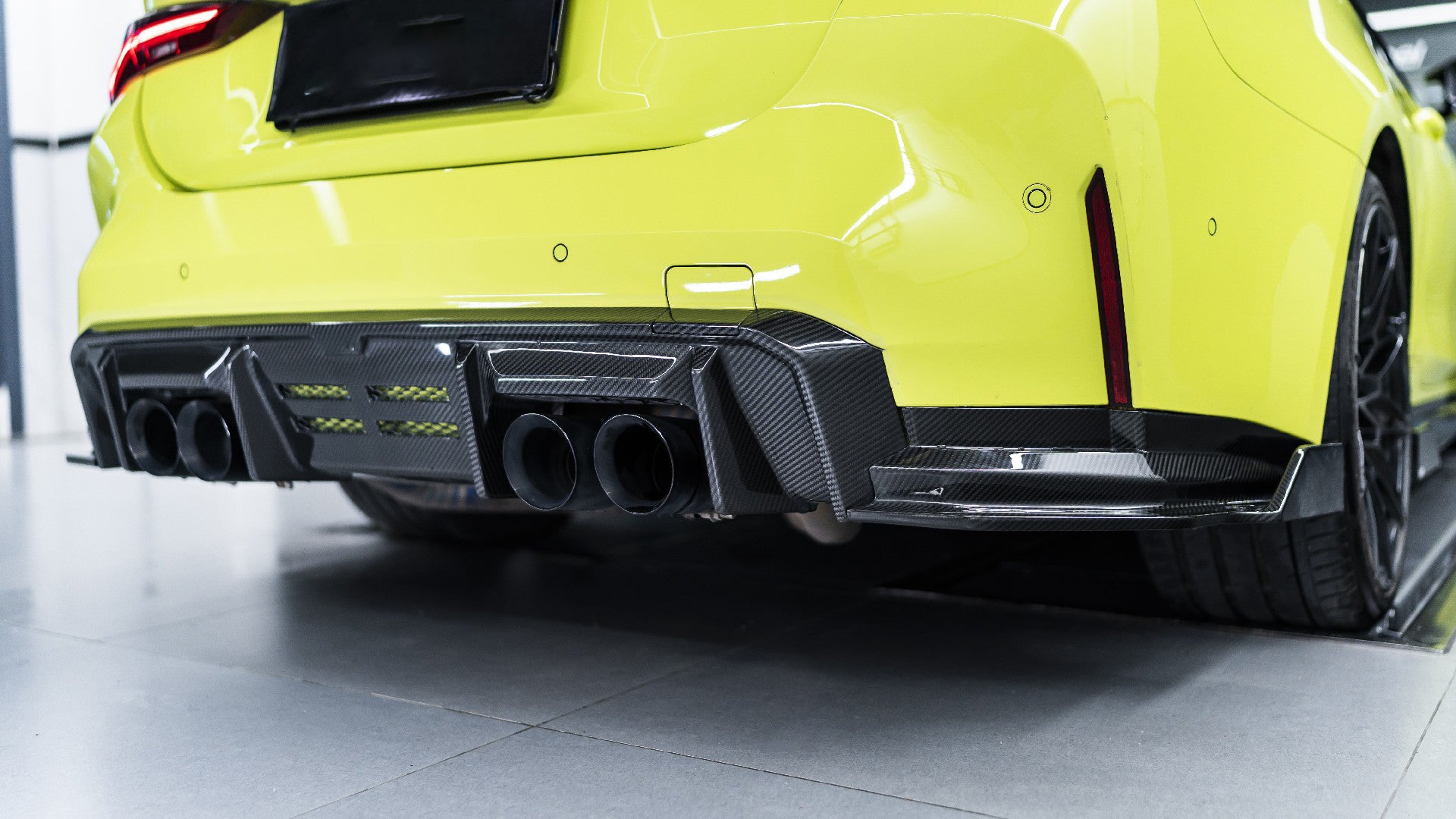 BMW M3/M4 G80/G81/G82/G83 OEM STYLE DRY CARBON FIBER REAR DIFFUSER FRAME-DARKTRACE DESIGN-DARKTRACE DESIGN