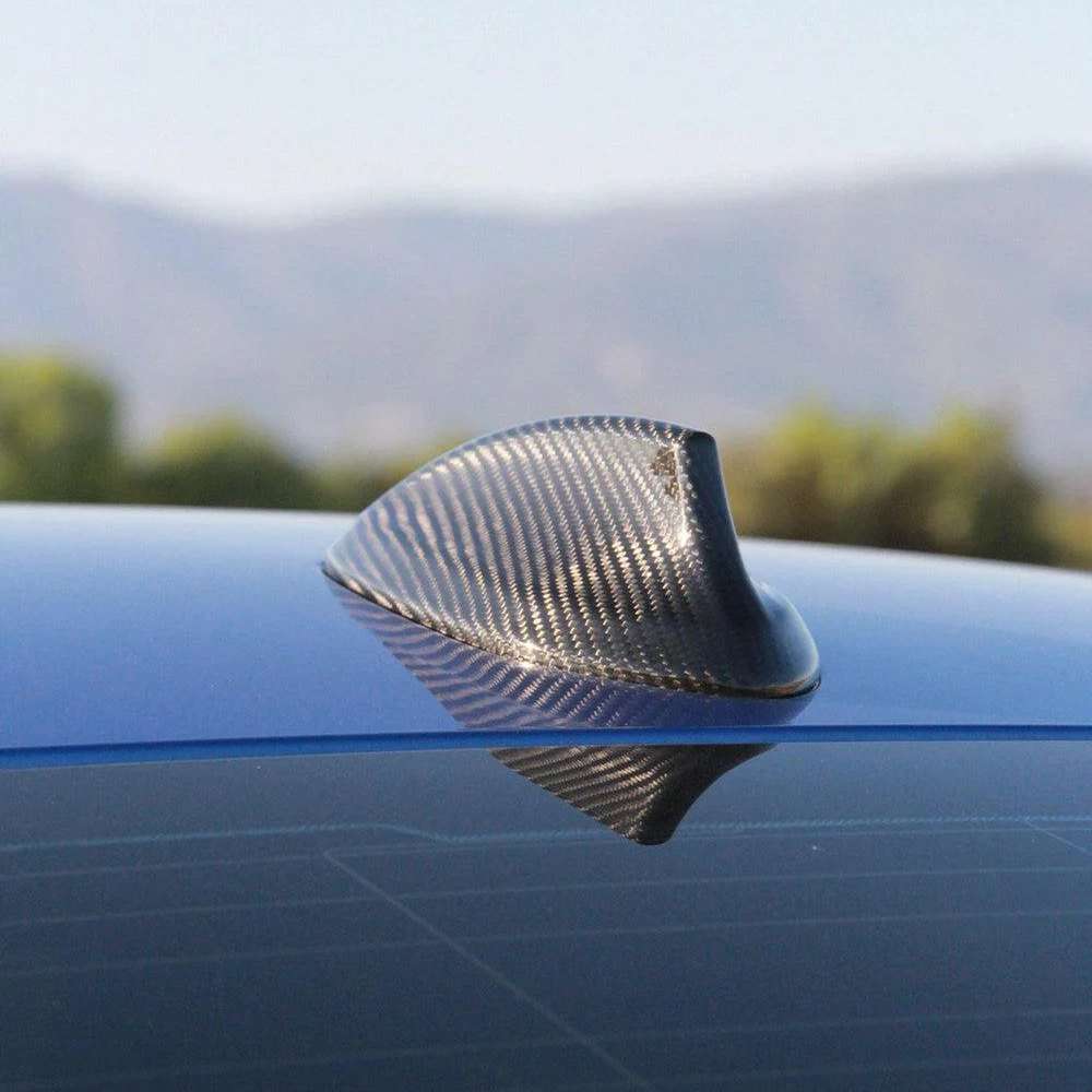 BMW M5 F90 DRY CARBON FIBER ANTENNA COVER-DARKTRACE DESIGN-DARKTRACE DESIGN