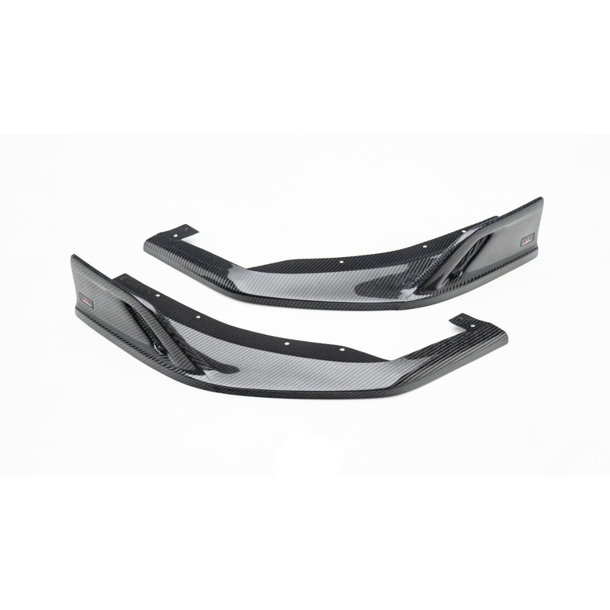 BMW XM G09 DRY CARBON FIBER REAR CORNERS-DARKTRACE DESIGN-DARKTRACE DESIGN