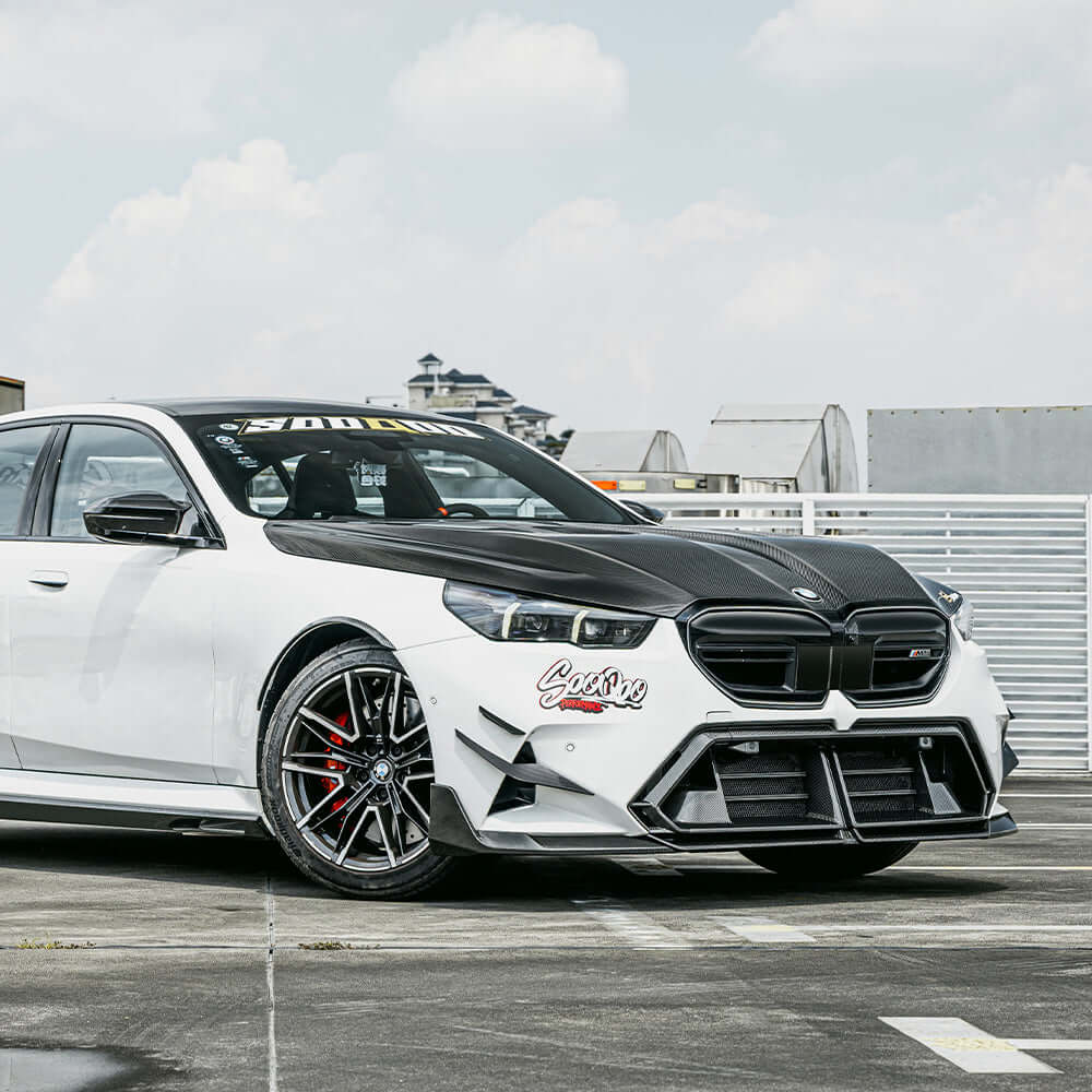 BMW-M5-G90-hero-darktrace-design