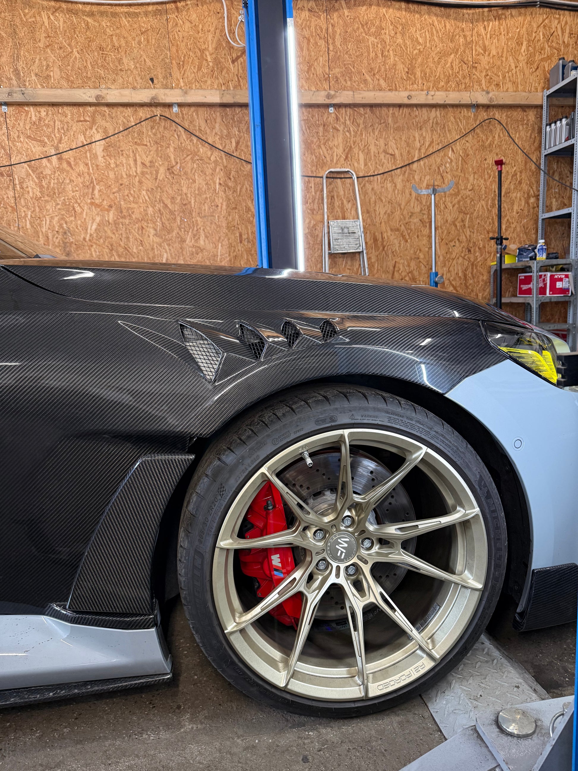 bmw-m2-g87-n-style-dry-carbon-fiber-fender-5