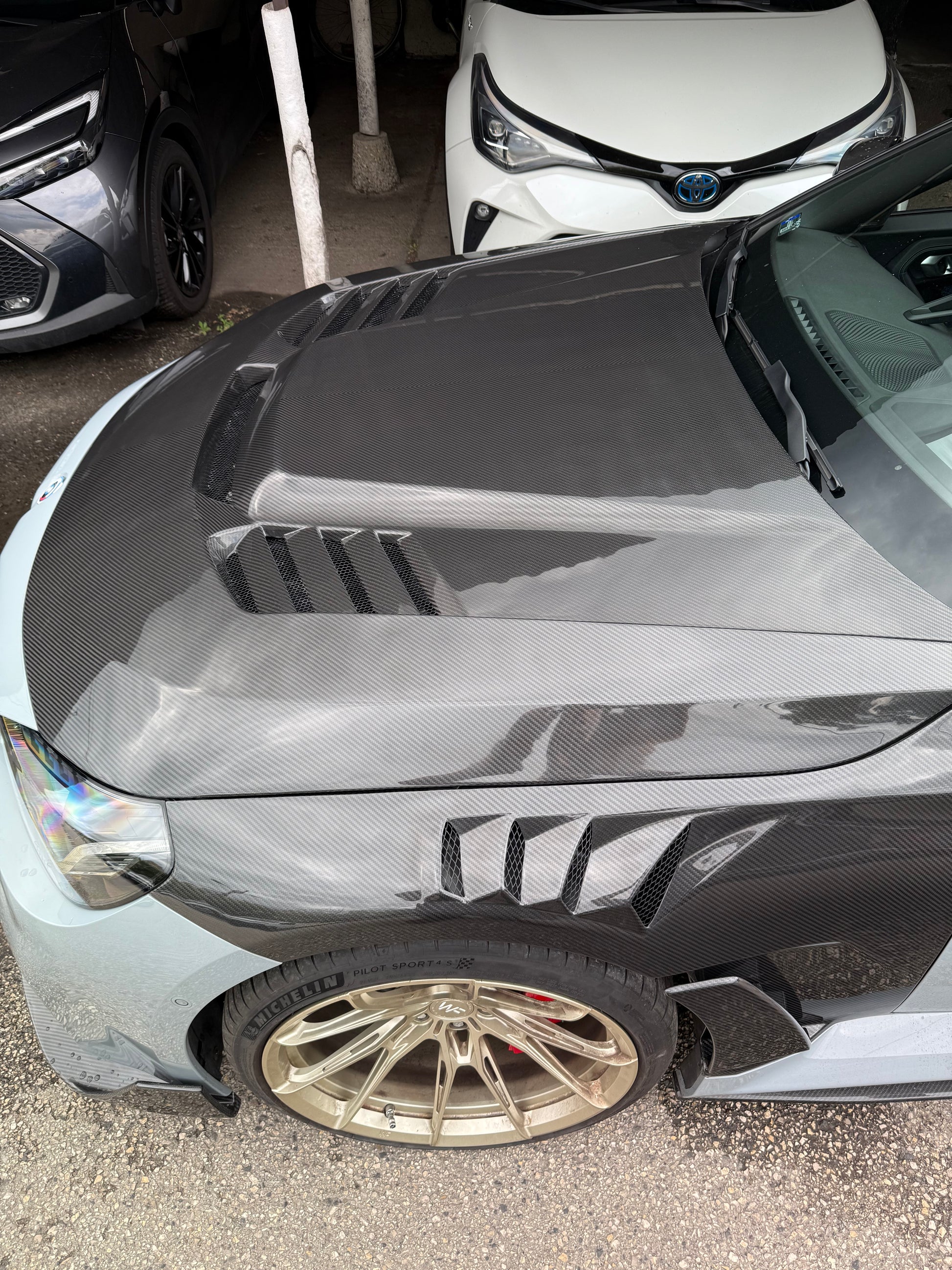 bmw-m2-g87-n-style-dry-carbon-fiber-fender-9