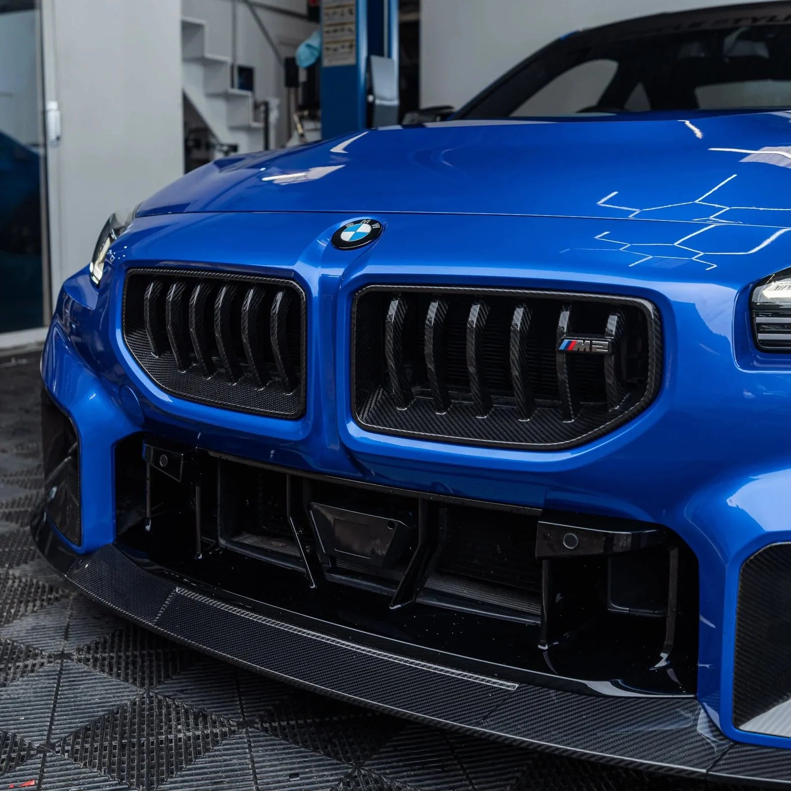 bmw-m2-g87-pre-preg-carbon-fiber-front-grill-ad-style-4
