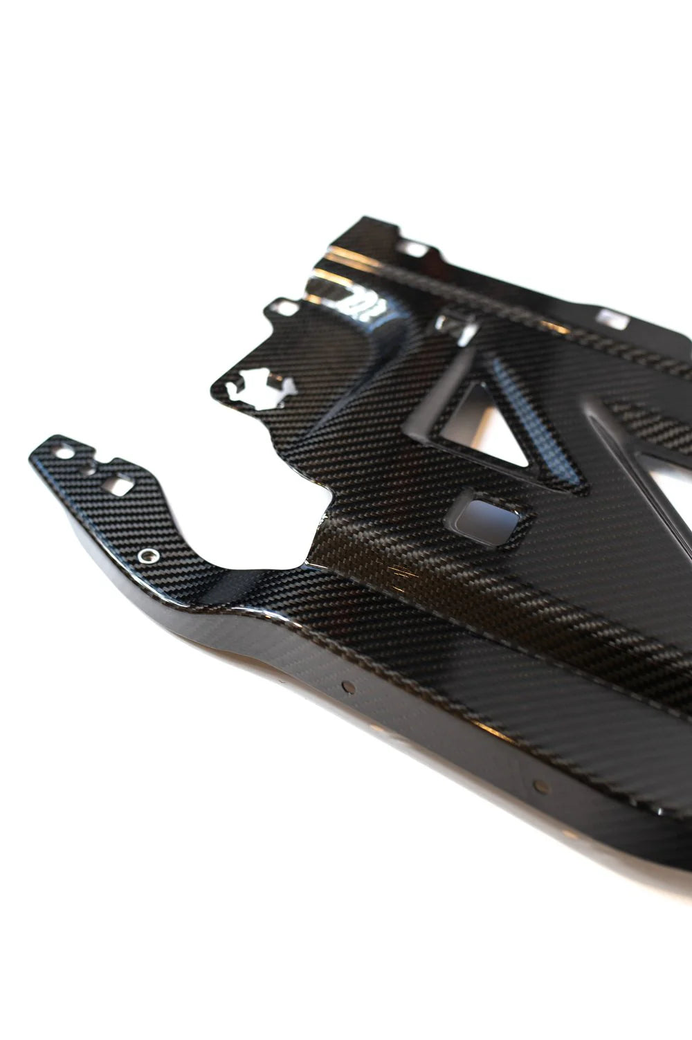 bmw-m2-m3-m4-g80-g81-g82-g83-g87-dry-carbon-fiber-cooling-shroud3