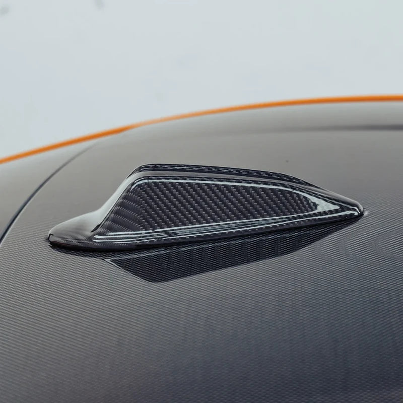 bmw-m2m3m4-g20g22g42g80g81g82g87-dry-carbon-fiber-top-antenna-fin-darktrace-design-4
