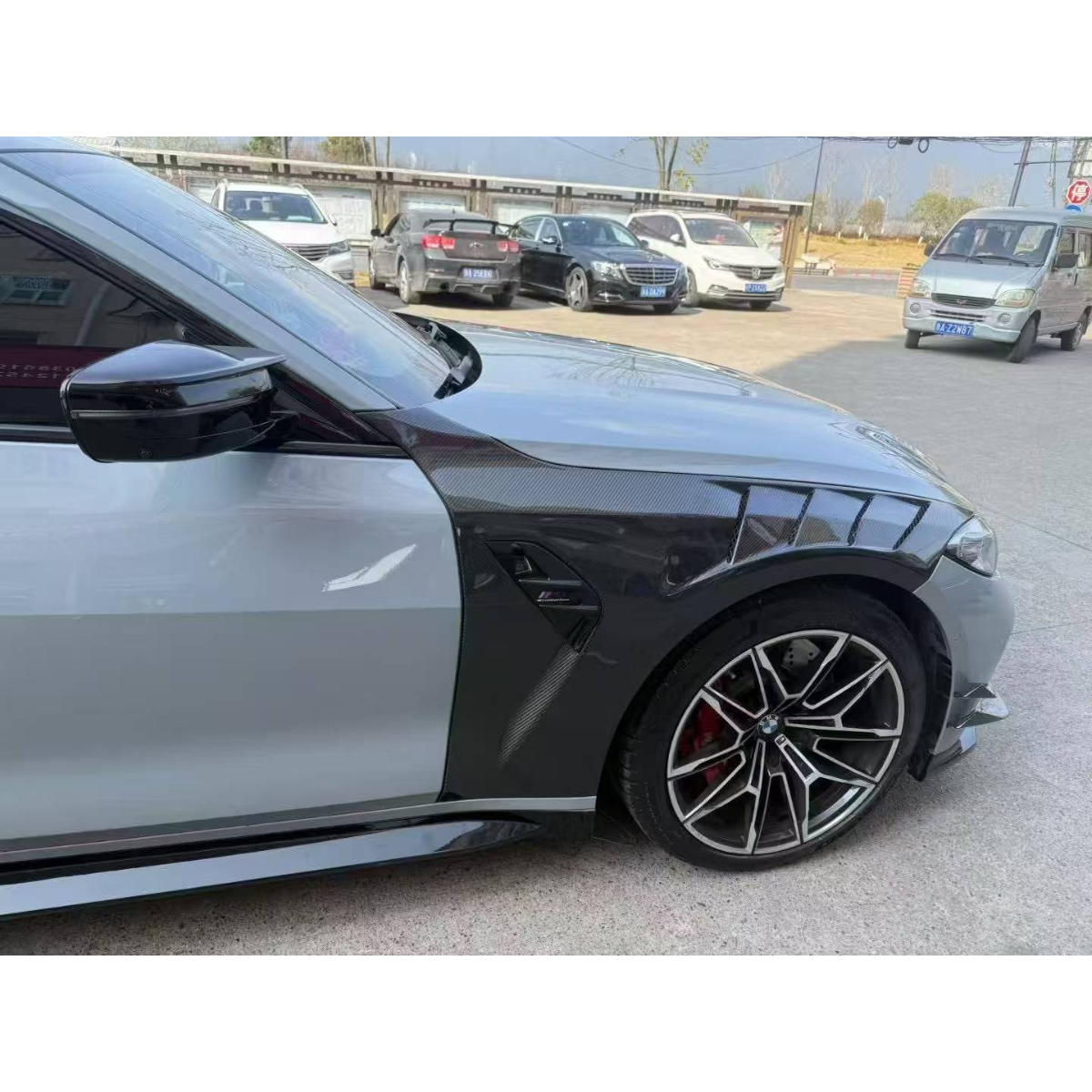 bmw-m3-g80-g81-g82-g83-dtd-v1-style-dry-carbon-fiber-fenders-1