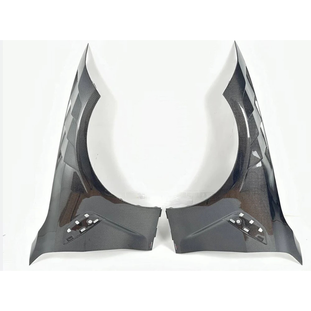 BMW M3 G80/G81/G82/G83 DTD V1 VENTED DRY CARBON FIBER FRONT FENDERS