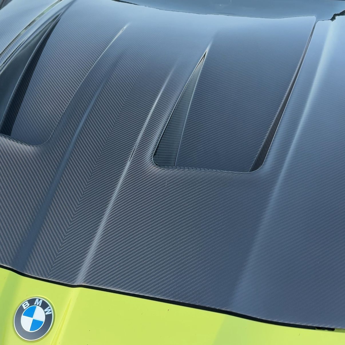 bmw-m3m4-g80g81g82g83-csl-style-dry-carbon-fiber-hood-darktrace-design-4