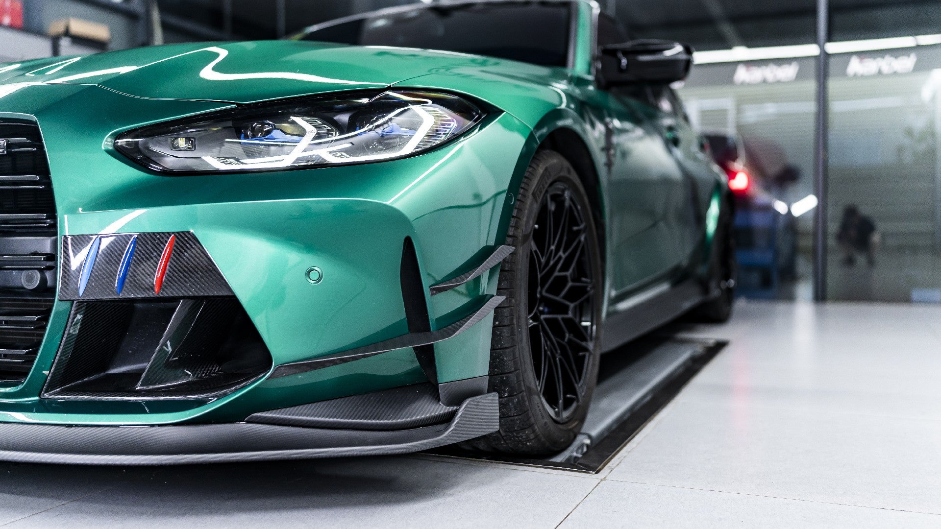 BMW M3/M4 G80/G81/G82/G83 VS STYLE DRY CARBON FIBER FRONT WIND KNIVES-DARKTRACE DESIGN-DARKTRACE DESIGN