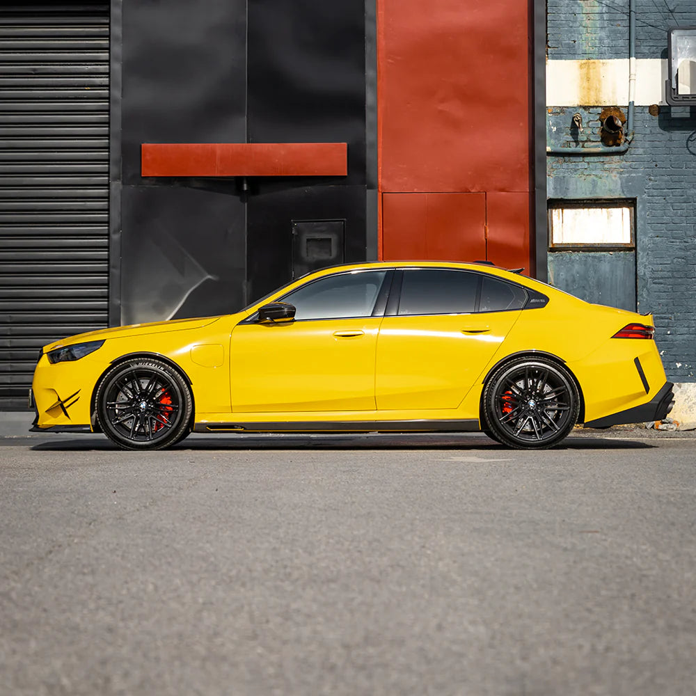 sooqoo-v1-bmw-m5-g90-side-skirt-in-prepreg-carbon-fiber4